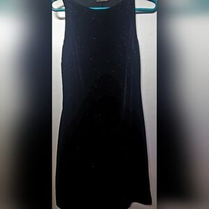 SEXY LITTLE SEQUINED BLACK DRESS. I.N. SAN FRANCISCO. SZ M. SOFT VELOUR FEEL